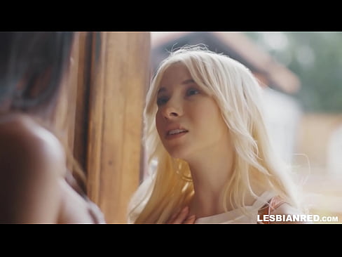 ❤️ Jenta kommer hjem noen måneder senere og ender opp med å spise stemorens fitte ❌ Superporno på porno no.hentai-for.ru ❤